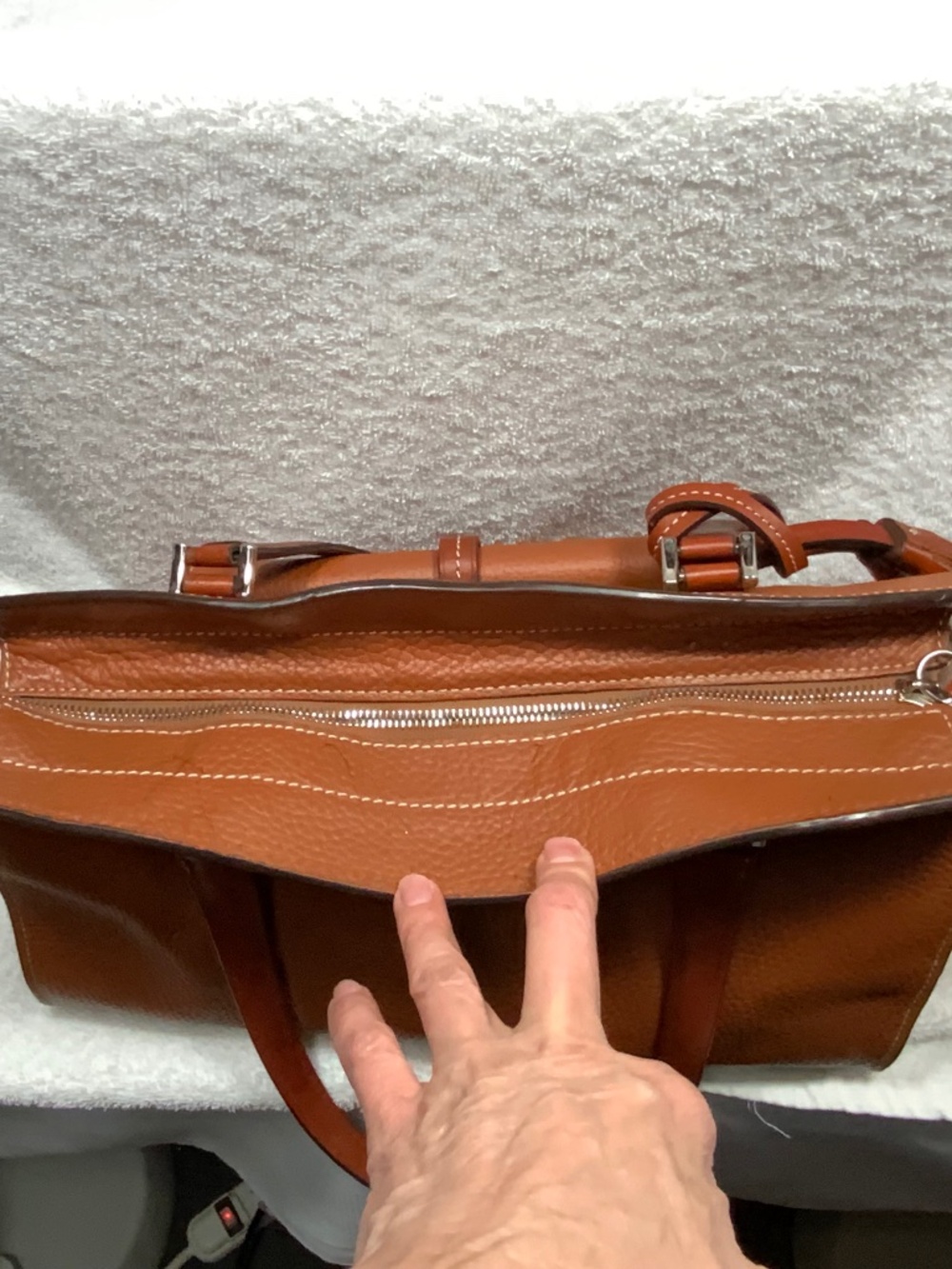 Dooney & Bourke Cambridge Shopper Satchel Bag - Picture 5 of 16